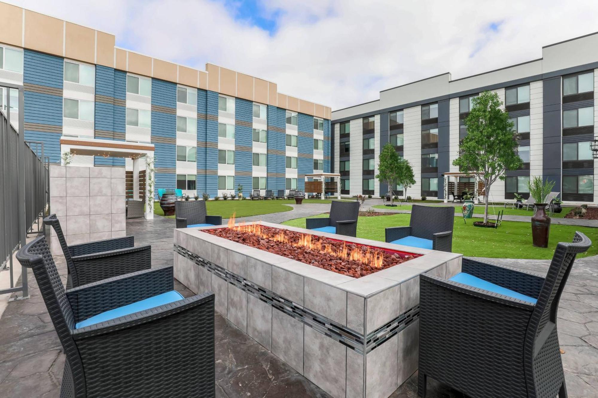 Fairfield By Marriott Inn & Suites Amarillo Central Exterior photo